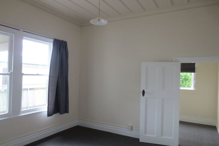 Photo of property in 38 Bryant Street, Takaro, Palmerston North, 4412