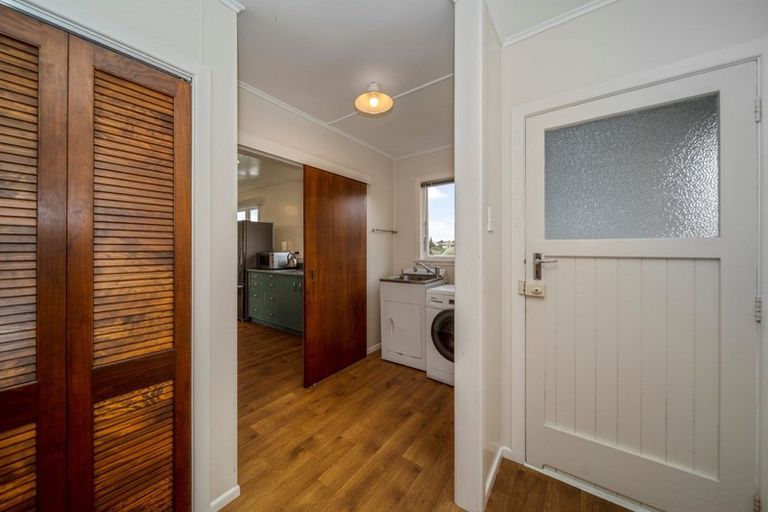 Photo of property in 26 Stuart Place, Blagdon, New Plymouth, 4310