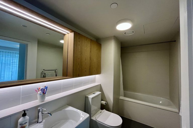 Photo of property in Victoria Lane Apartments, 1010/161 Victoria Street, Te Aro, Wellington, 6011