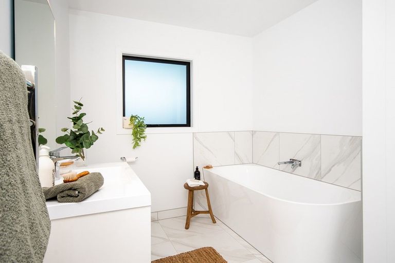 Photo of property in 19 Hospital Terrace, Hospital Hill, Napier, 4110