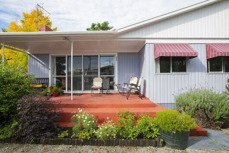 Photo of property in 38 Oak Street, Mangapapa, Gisborne, 4010