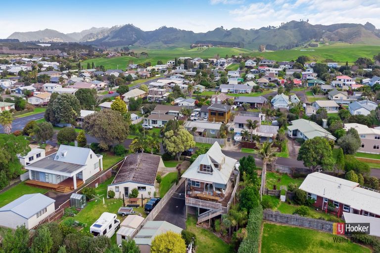 Photo of property in 21 Snell Crescent, Waihi Beach, 3611