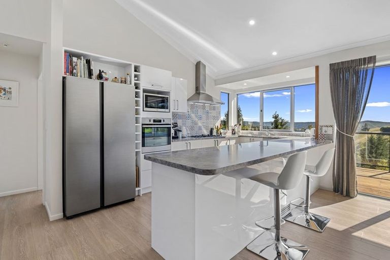 Photo of property in 98 Totara View Road, Wakefield, 7095