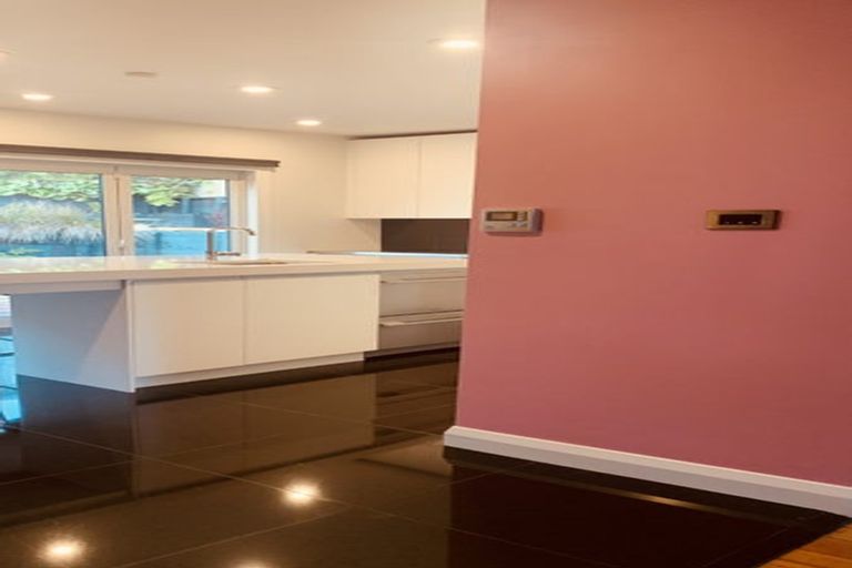 Photo of property in 2 Fairfield Road, Fairfield, Hamilton, 3214