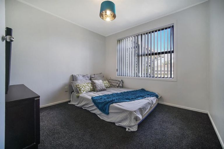 Photo of property in 13 Bahari Drive, Ranui, Auckland, 0612