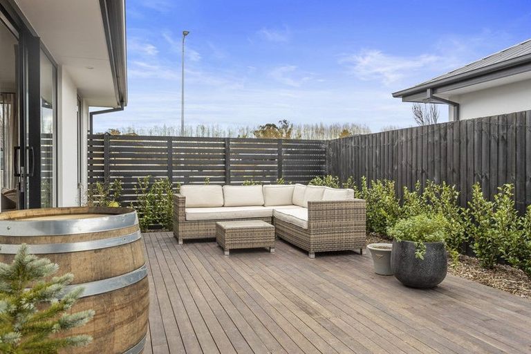 Photo of property in 73 Sir John Mckenzie Avenue, Yaldhurst, Christchurch, 8042