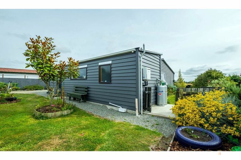 Photo of property in 12 James Street, Waimate, 7980
