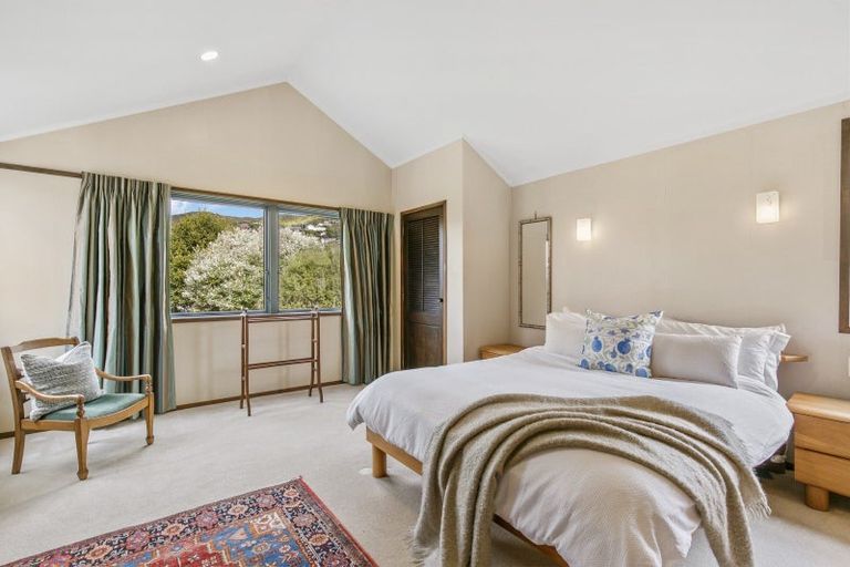 Photo of property in 275 Karori Road, Karori, Wellington, 6012