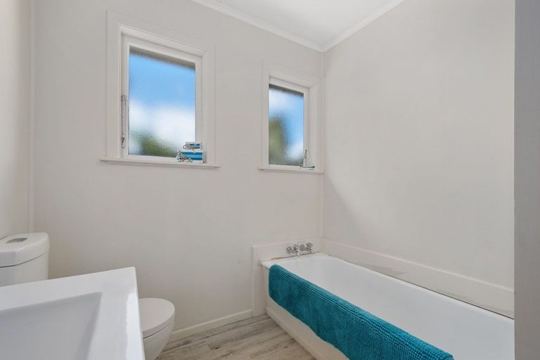 Photo of property in 82 Macloughlin Drive, Te Puke, 3119