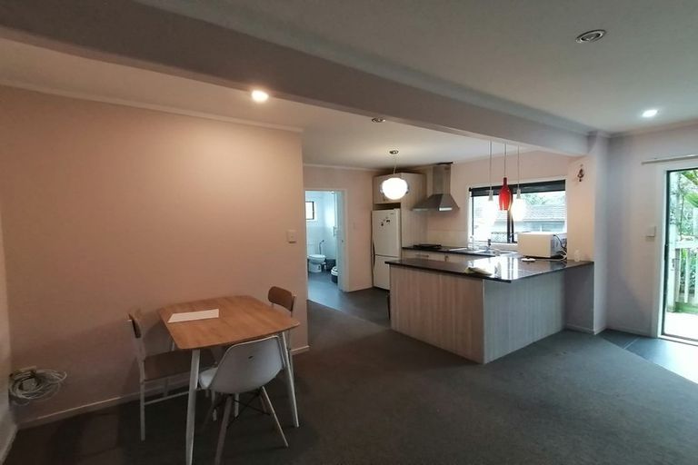 Photo of property in 1/63 Girrahween Drive, Totara Vale, Auckland, 0629