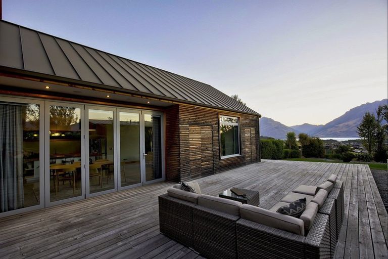 Photo of property in 16 Mckellar Drive, Jacks Point, Queenstown, 9371