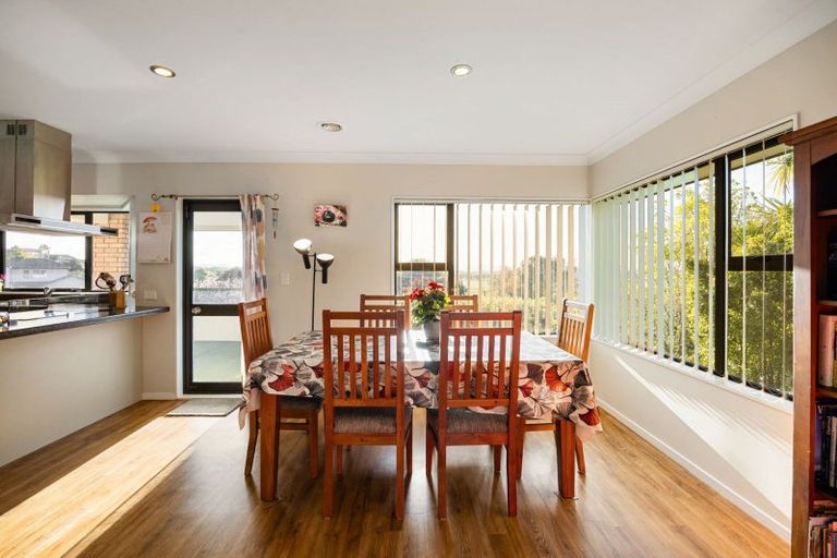 Photo of property in 6 Tironui Terrace, Western Heights, Hamilton, 3200