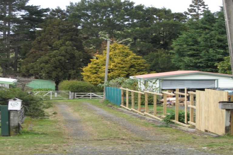 Photo of property in 5a Ocean Beach Road, Tairua, 3508