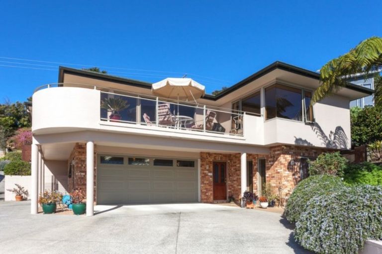 Photo of property in 117 Pacific View Drive, Whangamata, 3620