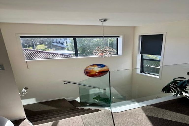 Photo of property in 85a Sunnynook Road, Forrest Hill, Auckland, 0620