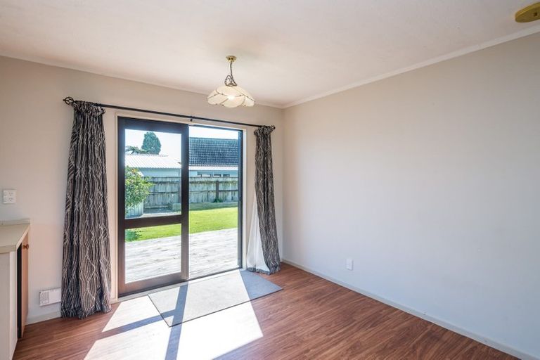 Photo of property in 4 Broadbelt Grove, Levin, 5510