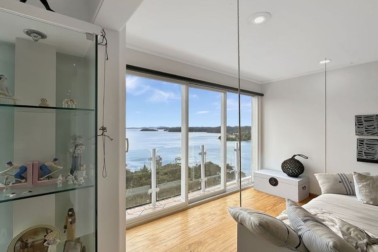 Photo of property in 13 English Bay Road, Opua, 0200