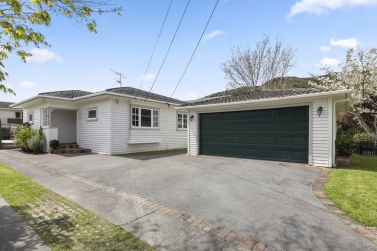 Photo of property in 13 Norton Park Avenue, Fairfield, Lower Hutt, 5011