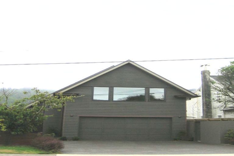 Photo of property in 8 Izard Road, Khandallah, Wellington, 6035