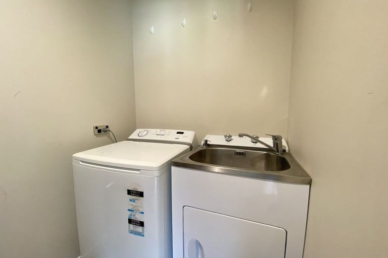 Photo of property in 8 Sylvan Street, Lake Hayes, Queenstown, 9304