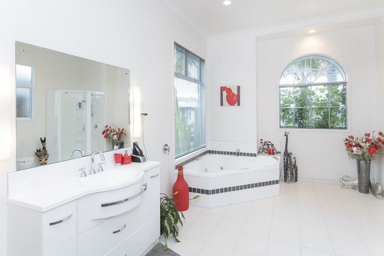 Photo of property in 4 Joshua Lane, Lytton West, Gisborne, 4010