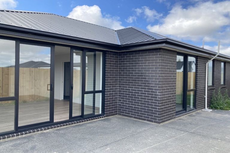 Photo of property in 25 Borthwick Street, Belfast, Christchurch, 8051