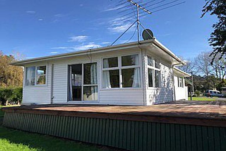 Photo of property in 1102 Kaipara Coast Highway, Kaukapakapa, 0873