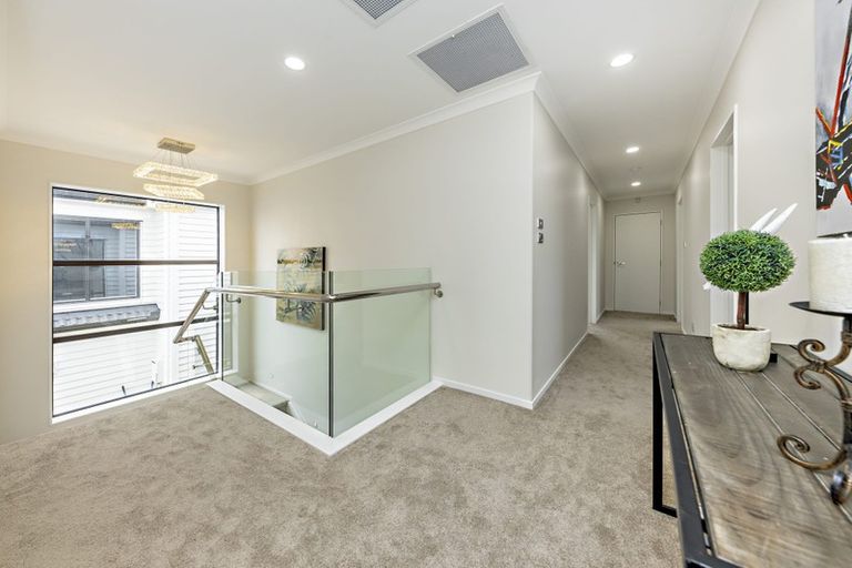 Photo of property in 11 Lavey Road, Flat Bush, Auckland, 2019