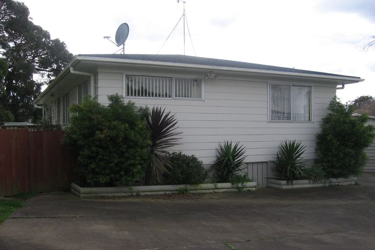 Photo of property in 14 Hyperion Drive, Randwick Park, Auckland, 2105