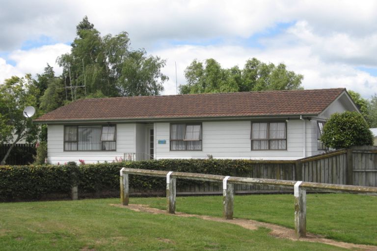 Photo of property in 14 Sargeson Place, Leamington, Cambridge, 3432