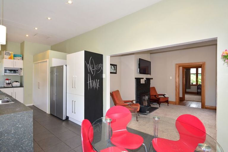 Photo of property in 58 Argyle Street, Mornington, Dunedin, 9011