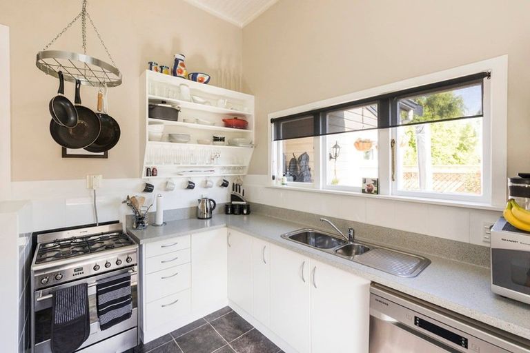 Photo of property in 459a Featherston Street, Palmerston North, 4414