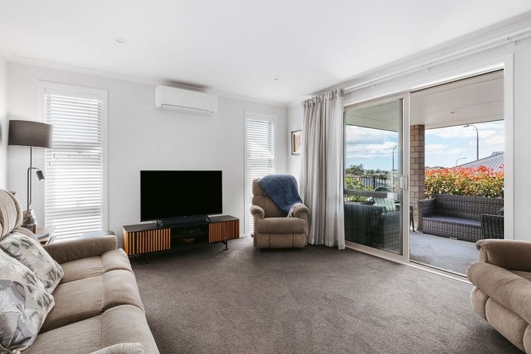 Photo of property in 3b Richardson Road, Omokoroa, 3114