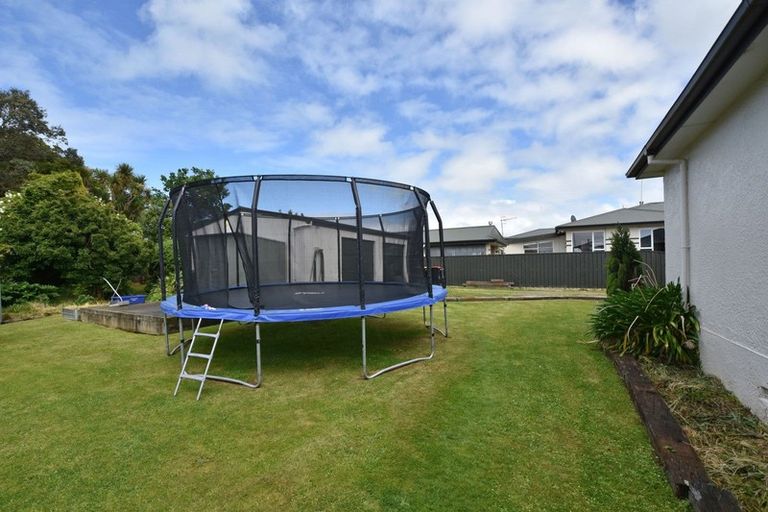 Photo of property in 58 Kilmarnock Street, Wallacetown, 9816