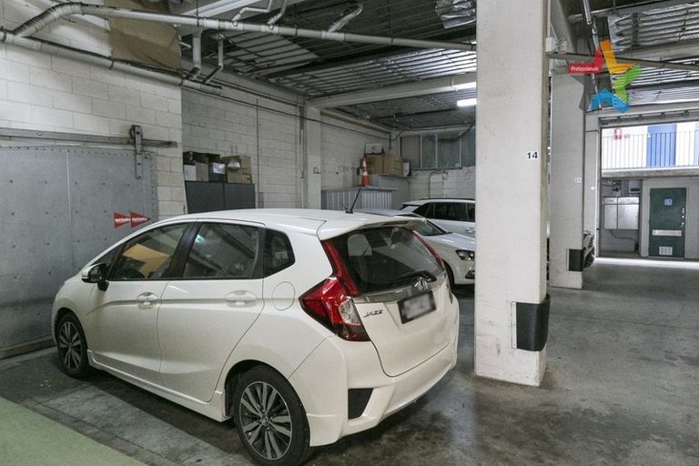 Photo of property in De Vere Apartments, 14/23 Tennyson Street, Te Aro, Wellington, 6011