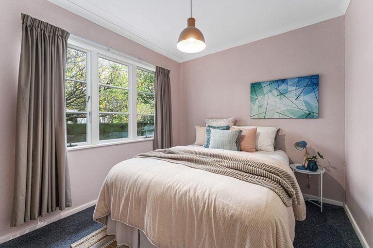 Photo of property in 35 Kiharoa Street, Otaki Beach, Otaki, 5512