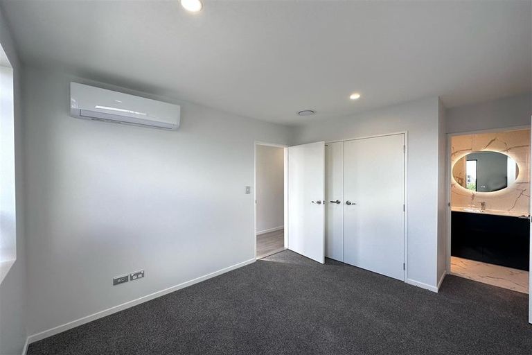 Photo of property in 28 John Gray Street, Papakura, 2110