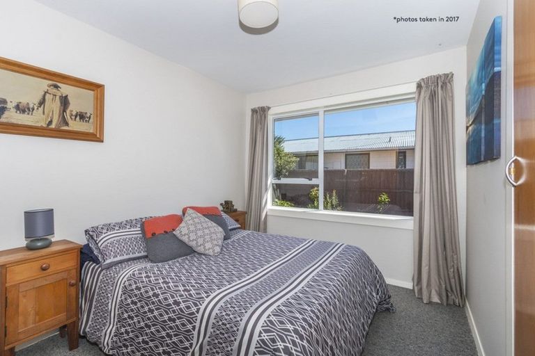 Photo of property in 67 Farquhars Road, Redwood, Christchurch, 8051