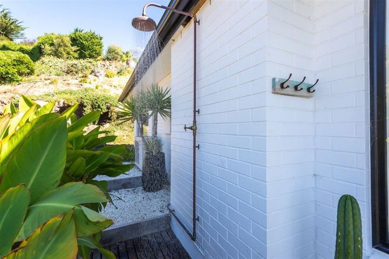 Photo of property in 9 Moncks Bay Lane, Moncks Bay, Christchurch, 8081