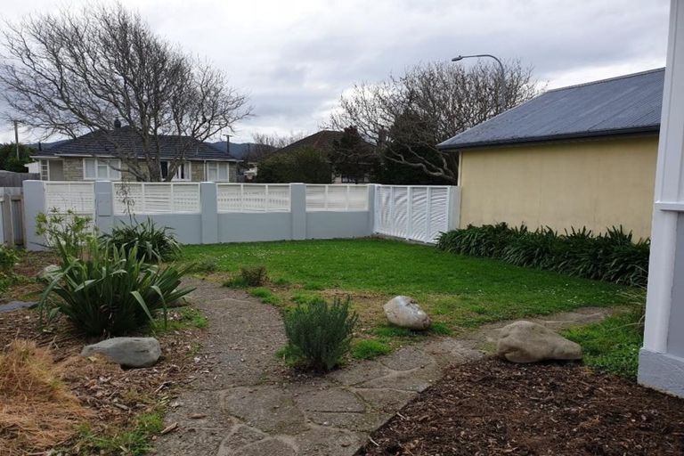 Photo of property in 62 Chapman Crescent, Naenae, Lower Hutt, 5011