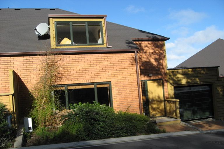 Photo of property in 49 Futuna Close, Karori, Wellington, 6012