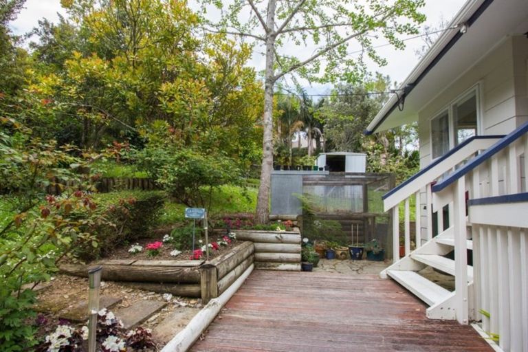 Photo of property in 100 Manganese Point Road, Tamaterau, Whangarei, 0174