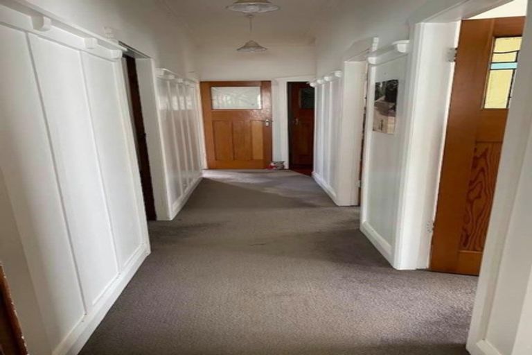 Photo of property in 39 Trent Street, Island Bay, Wellington, 6023