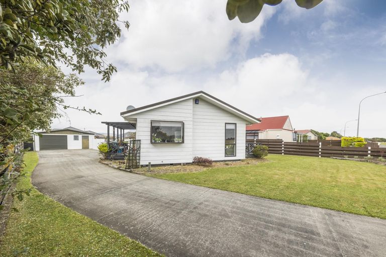 Photo of property in 128 Kelvin Grove Road, Kelvin Grove, Palmerston North, 4414