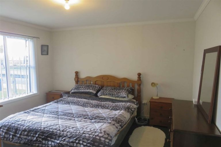 Photo of property in 82 Lothian Crescent, Strathern, Invercargill, 9812