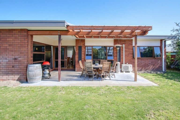 Photo of property in 8 Bowen Place, Tamatea, Napier, 4112