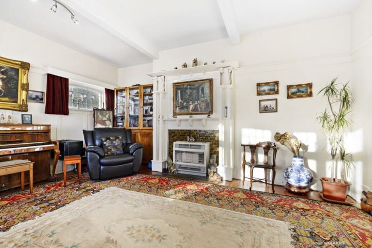 Photo of property in 99 Austin Street, Mount Victoria, Wellington, 6011