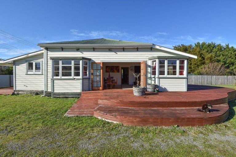 Photo of property in 24 Hilton Road, Carterton, 5713