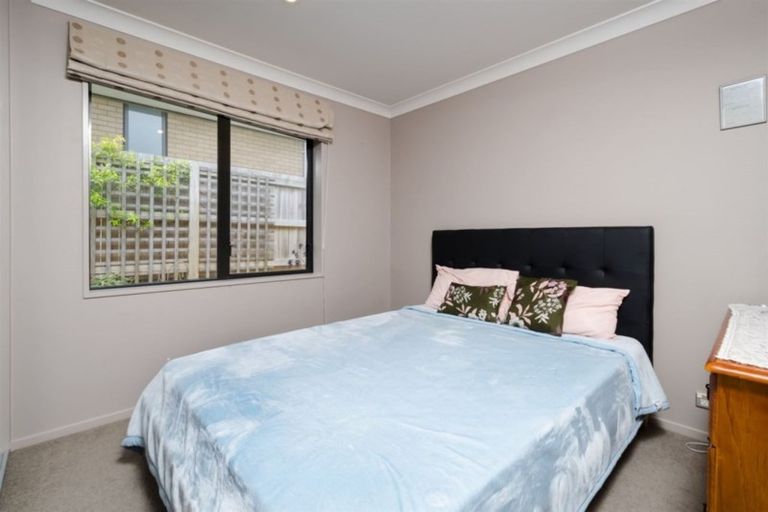 Photo of property in 22 Jezero Drive, Massey, Auckland, 0614
