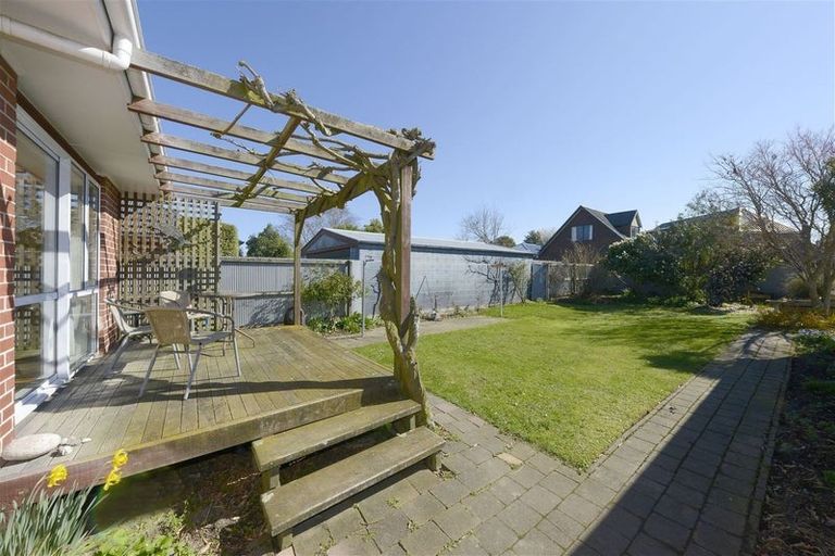 Photo of property in 27 Bethel Crescent, Bishopdale, Christchurch, 8053